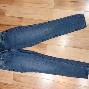 Laurie Felt Classic Boyfriend Jeans Size 6